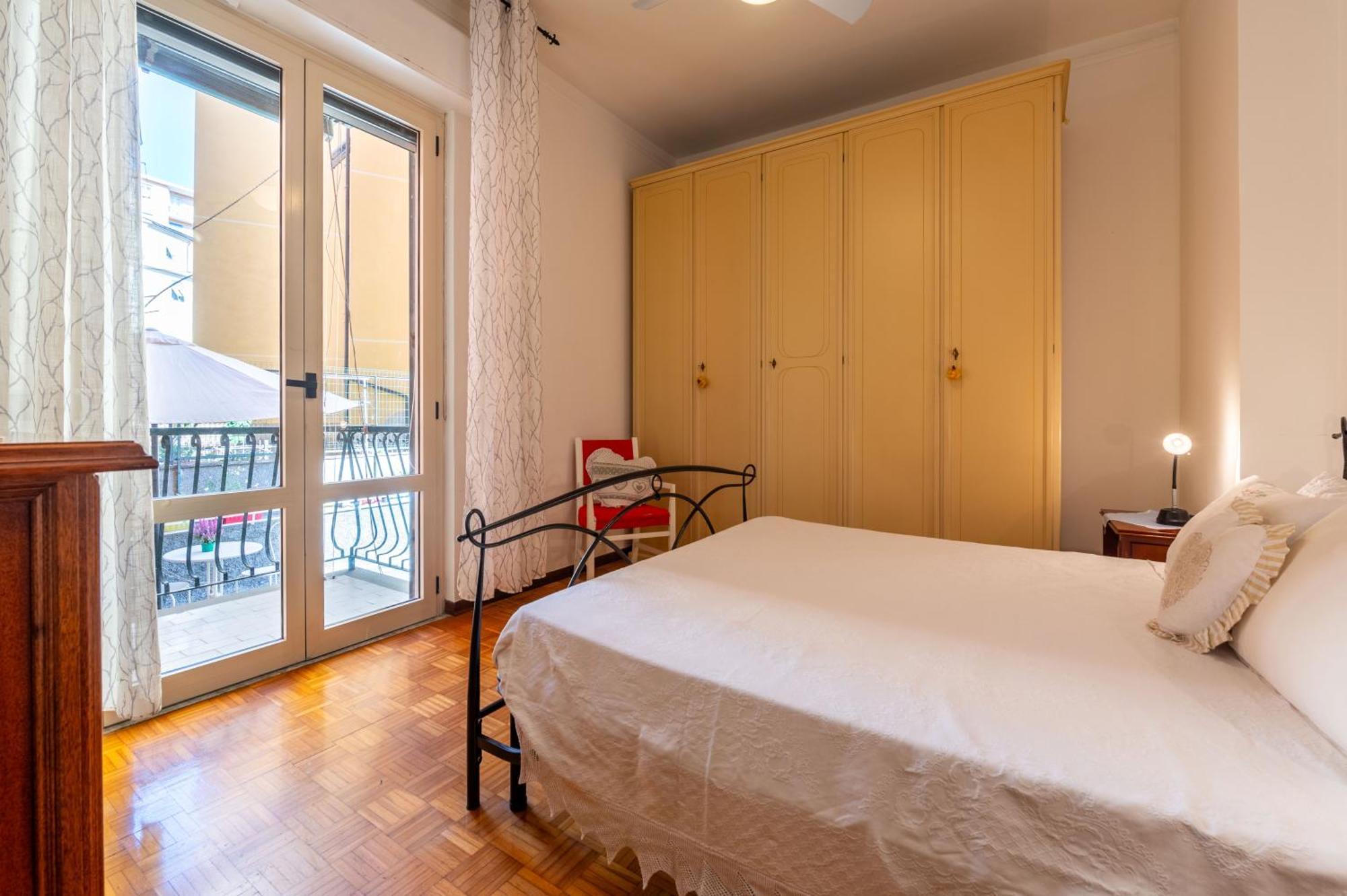 Maison D' Ofelia Кьявари Экстерьер фото